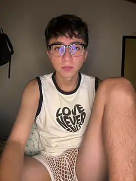 CamiRojas_boyのウェブカメラショー