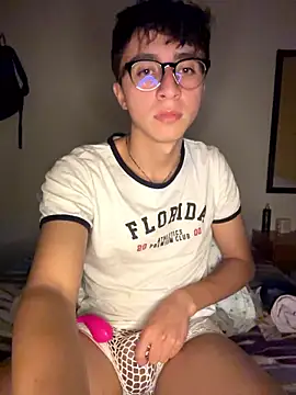 Show Webcam de CamiRojas_boy