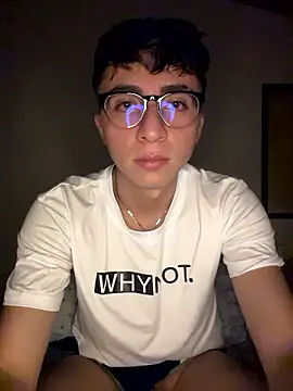CamiRojas_boy webcam show