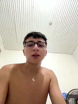 Webkamerová show CamiRojas_boy