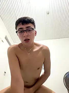 Show de webcam de CamiRojas_boy