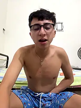 CamiRojas_boy 在線直播表演