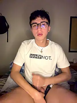CamiRojas_boy's Webcam Show