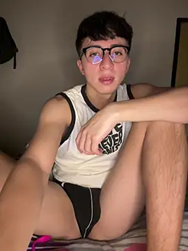 CamiRojas_boyn Webbikameraesitys