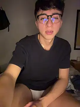 CamiRojas_boy 网络视讯表演