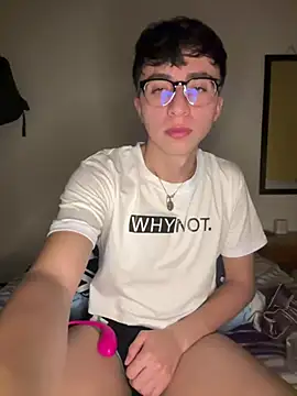 عرض كام CamiRojas_boy