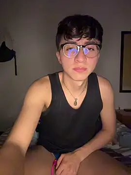 CamiRojas_boy Show Webcam
