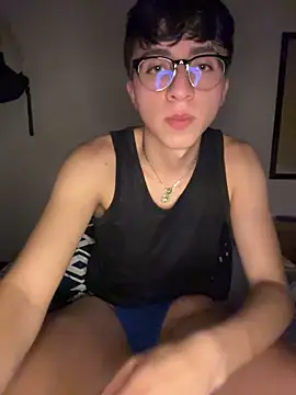 Вебкам-шоу CamiRojas_boy