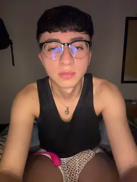 CamiRojas_boy's Webcam Show
