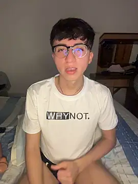 CamiRojas_boy's Webcam Show