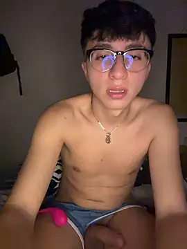 CamiRojas_boy Show in webcam