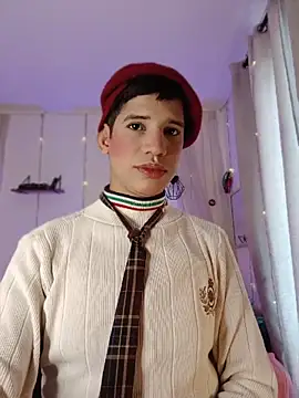 عرض كام Ariel_Femboy_