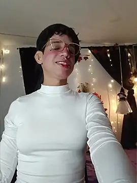 Ariel_Femboy_'s Webcam Show