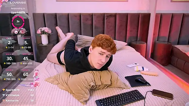 _YummyTony_ Show Webcam