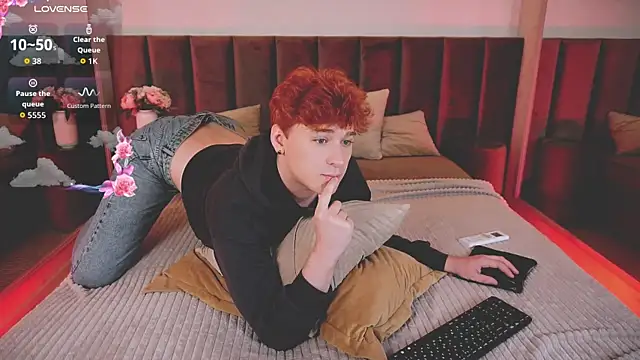 _YummyTony_ Webcam-Show