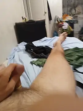 הופעת וובקאם של kenzzzz