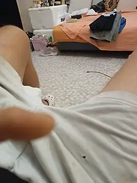 הופעת וובקאם של kenzzzz