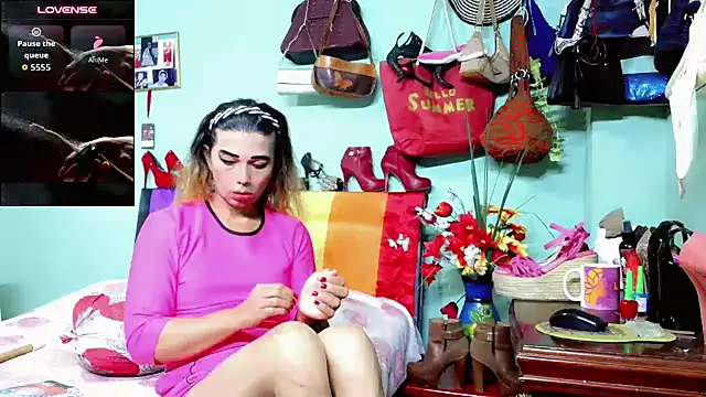 Show de Xiaraa26 na webcam