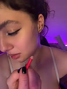 Your_insomniya – live chatrum
