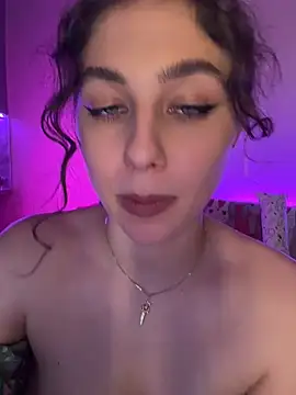 Chat +18 de Your_insomniya ao vivo