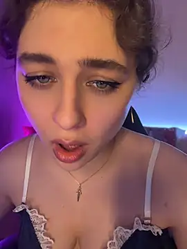 צ'אט XXX בשידור חי של Your_insomniya