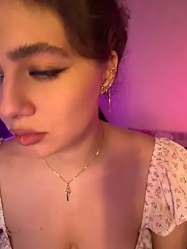 Chat +18 de Your_insomniya ao vivo