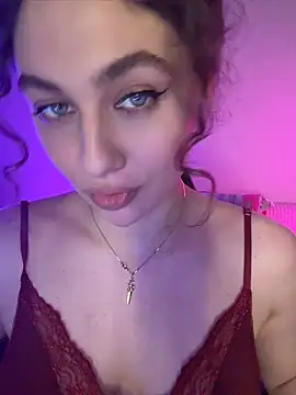 Your_insomniya's Live XXX Chat