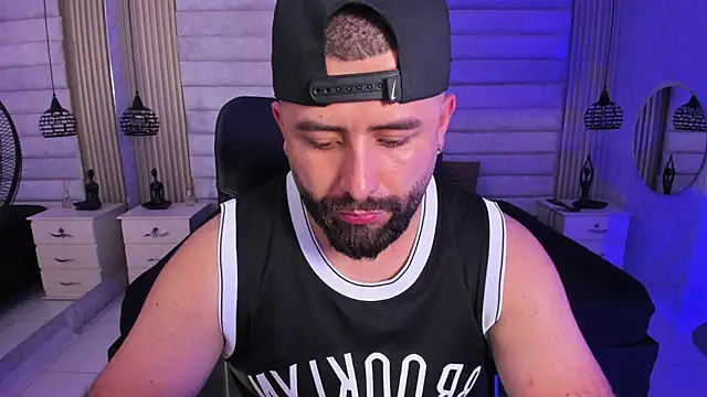 jhon_bear03n Webbikameraesitys