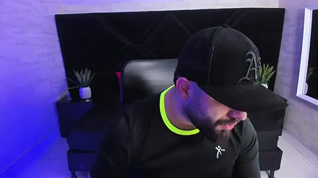 jhon_bear03 网络视讯表演