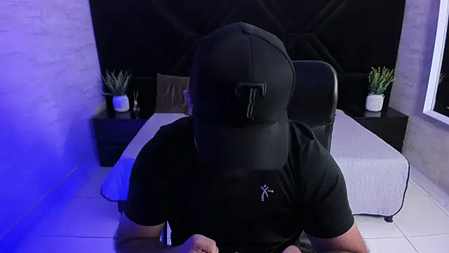 jhon_bear03n Webbikameraesitys
