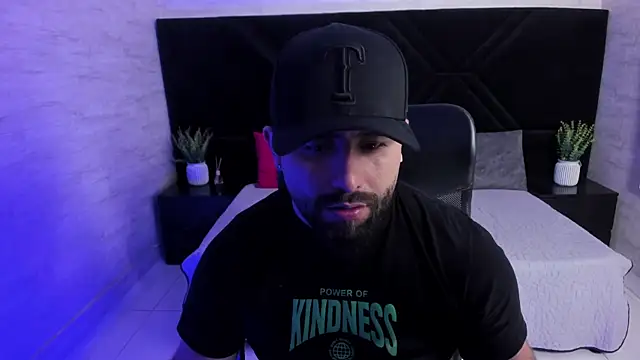 jhon_bear03 Webcamshow