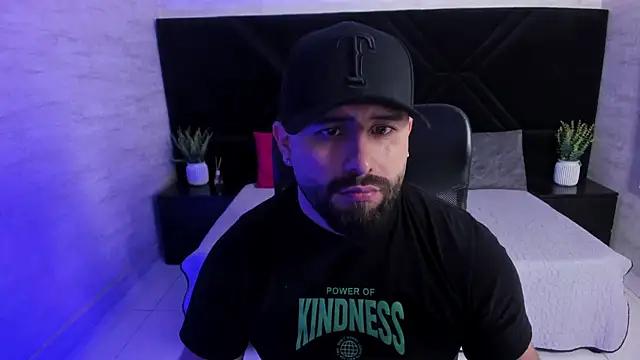 jhon_bear03 webcam show