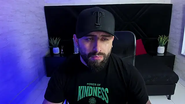 jhon_bear03 Шоу с уебкамера