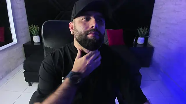 jhon_bear03 Adlı Modelin Web Kamerası Şovu