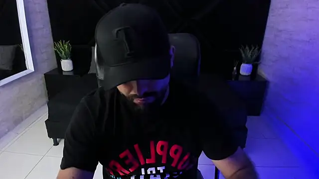 jhon_bear03 webkamerás műsora