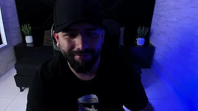 Pokazy przed kamerką – jhon_bear03