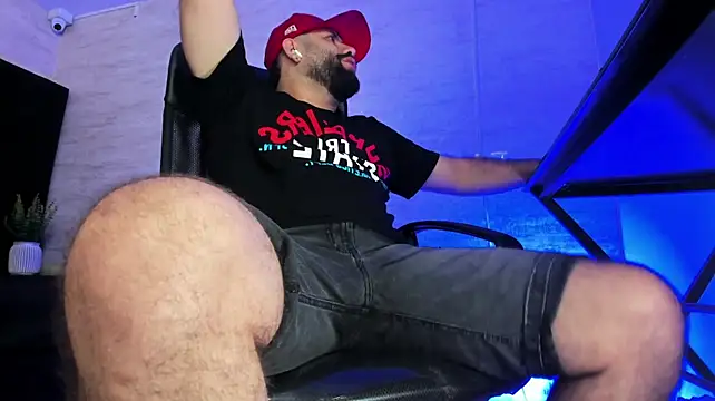 jhon_bear03 Adlı Modelin Web Kamerası Şovu