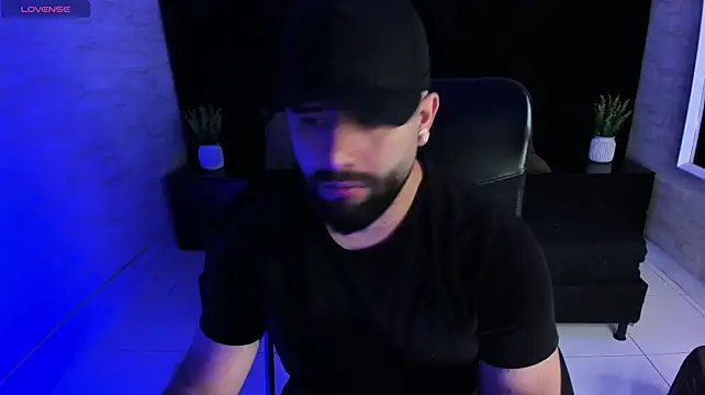 jhon_bear03 Adlı Modelin Web Kamerası Şovu
