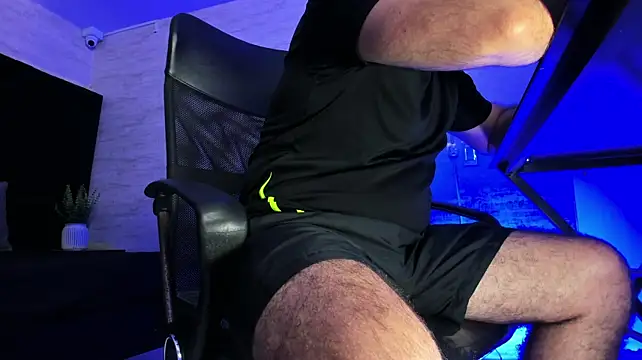 jhon_bear03 – webcam-show