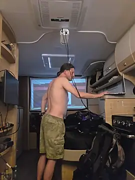 Ebinator666 webkamerás műsora
