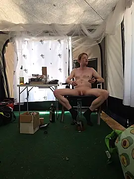 Ebinator666 Show in webcam