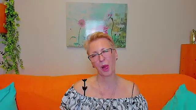 iamyourdream89 Live XXX-Chat