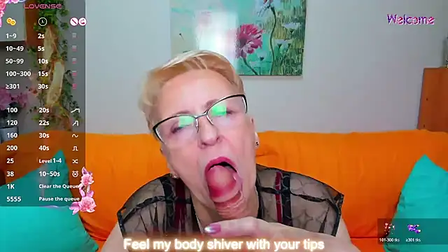 iamyourdream89's Live XXX Chat