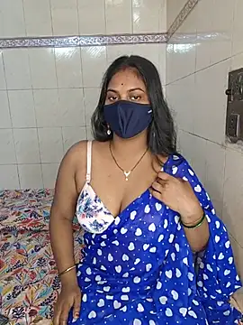 Hot_Wife_Ankitaa: διαδικτυακό σόου στην κάμερα