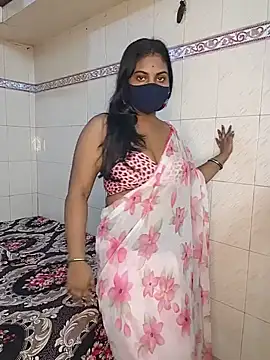 Hot_Wife_Ankitaa's Webcam Show