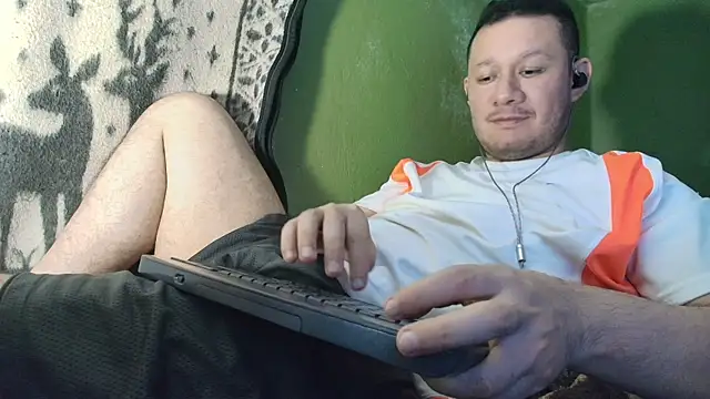 sweet_cock28 Adlı Modelin Web Kamerası Şovu