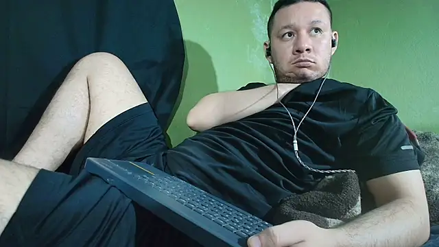 sweet_cock28 Adlı Modelin Web Kamerası Şovu
