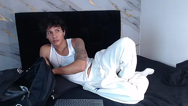 MaximilianRoth's Webcam Show