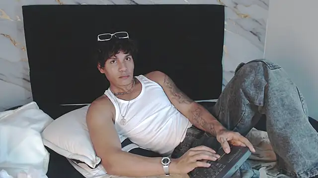 MaximilianRoth Webcam-Show
