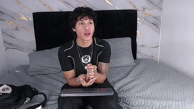 MaximilianRoth Show Webcam